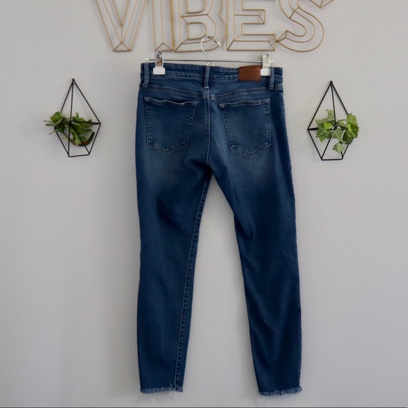 Lucky Brand Jeans - Picture 5 of 7